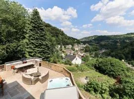 37 Steps - Luxury Retreat Above Matlock Bath