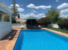 Elegant Villa in Vilamoura with Private Pool