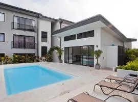 Condominio Novatriana - SJO Airport