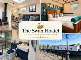 The Swan Floatel - 3BR Barge, Barton Marina, Deck, Sleeps 6