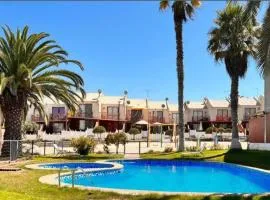 Relajo en condominio, con piscina, parrilla y bicicletas
