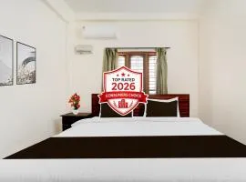 Hotel O Pathanamthitta Near Mahatma Gandhi Statue