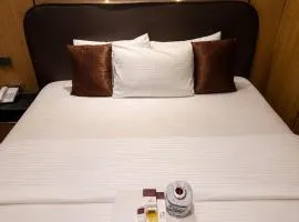 La Topik Hotel & Suites