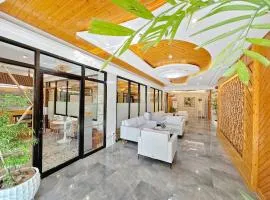 El Jardin Residences