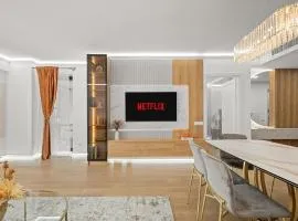 FLH - North Avenue Luxury 1BR Near Airport