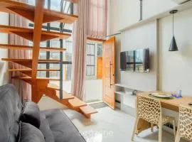 Loft a 50 m da Praia do Camacho PLO0010