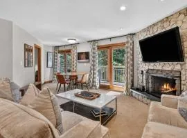 Lodge at Lionshead 210