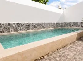 Casa Descanso Maya Con alberca privada, a 10 min del aeropuerto