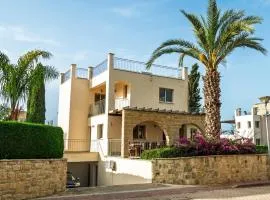 Leda Beach Villa