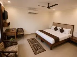 Hotel The Lotus Home Near Chandigarh Railway Station