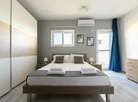F3 Room 1, Private Double room with private bathroom and balcony