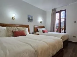 Wasicha Plaza Huancaya