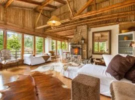 Pousada Casa Mantiqueira - Próxima ao Capivarí e opções de Hidromassagem