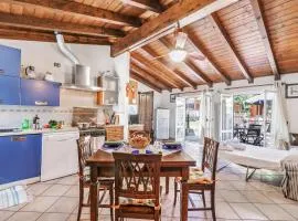 Casa Rolè, Lake Maggiore Patio House w/ BBQ - Happy Rentals