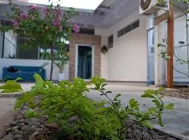AMAZON RETREAT Private Home by the River in Puerto Maldonado