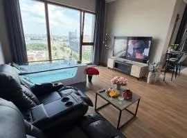 Sky & SPA Cinema Apartment