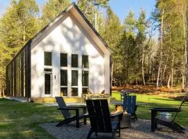 Bethel Woods Escape Private Oasis with Hot Tub