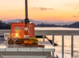Yeosu Grace Family Pension