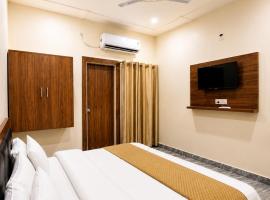 Vrindāvan में, होटल Hotel Brij Vaas - Located Near Major Temples #AC Rooms #Peaceful Location #Near Prem Mandir