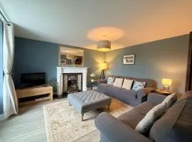 Spacious 3BR Cottage in Beautiful Rural Setting - Pass the Keys