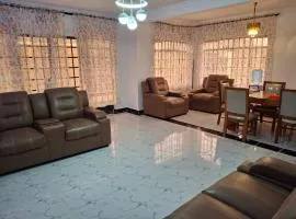BlessRoyal Home