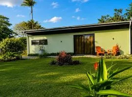Jardin Sereno 15 Min from Rio Celeste Volcal Tenorio 4 Guests
