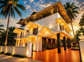 Manomayi - Luxury - Entire 4BHK Family Villa Spacious 4500 Sqft Duplex