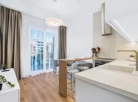 BNB Zahradnicka Apartment with Parking and Balcony