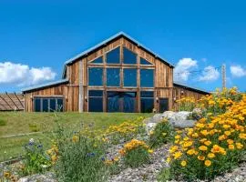 Yellowstone Valley Lodge, an Ascend Collection Hotel