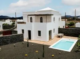 Villa Volcano by CasasBlancas