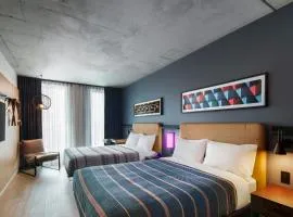 New Moxy Ottawa Downtown