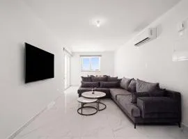 Oasis Luxury Escape