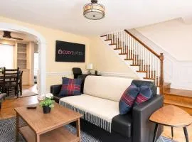 Spacious 4BR CozySuites in Old Town Alexandria