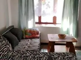 Vejminek u hospodářství Obora u Doks
