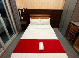 R Sunset Hotel