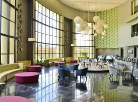 EPIC Hotel & Suites