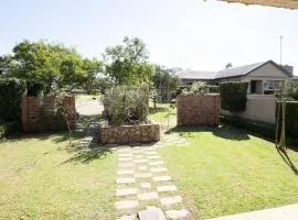 Studio Apartment 1 Skyfall Country Estate