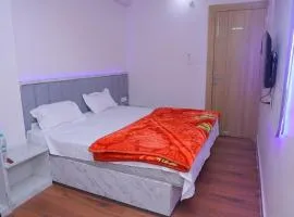 Hotel O Nivasa Inn