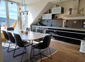Central Stay with Lake View & Sauna