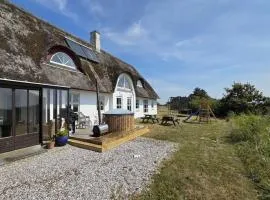 Holiday Home Darleen - 850m to the fjord by Interhome