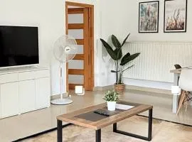 LUNA apartamenty - komfortowy apartament z tarasem nr 1c - Góry Sowie - Jezioro