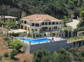 Villa Akros and Suites