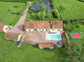 So Villa Chez Pommet 03 - Piscine chauffee - Basket - Sauna 2h Lyon - 30p
