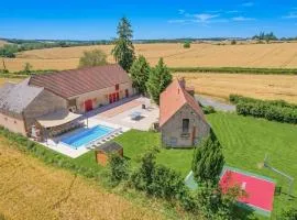 So Villas Fougeres 71 - Piscine chauffee - Basket - 2h de Lyon - 30p