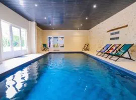 So Villa Vaslots 18 - Piscine interieure - Basket - 2h de Paris - 30p