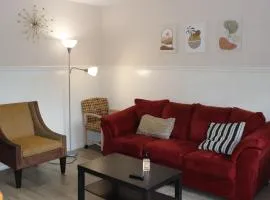 Big parking quiet 2-bedroom in West Raleigh 5210