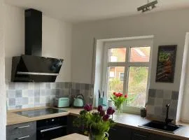 Pelles Küstenperle, Nordsee, mit Kamin, Sauna, Wintergarten, Strandkorb