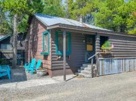 Gateway to Yellowstone! Cabin < 1 Mi to Nat'l Park