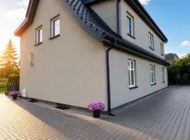 Apartament przy sadzie