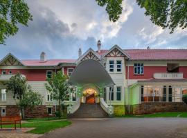 Holiday Inn - Johannesburg Sunnyside Park by IHG، فندق في جوهانسبرغ